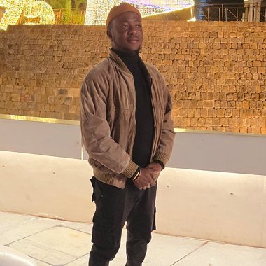 Abideen O. - Freelance Graphic Designer