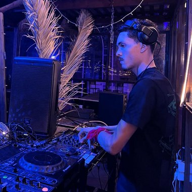 Brahemdhia - Freelance DJ