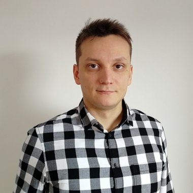 Goran R. - Freelance Web Developer