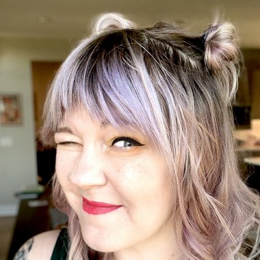 Lydia J. - Freelance Product Designer