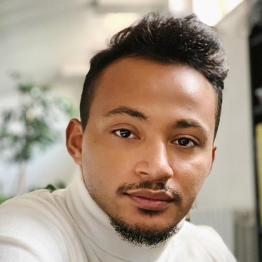 Luis M. - Freelance Choreographer