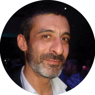 Carlos C. - Freelance Designer