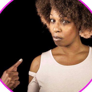 Johanne B. - Freelance Web Developer