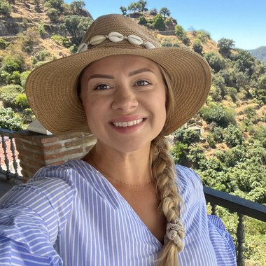 Maja O. - Freelance Content Creator