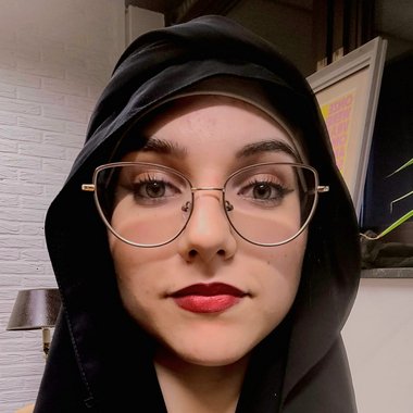 Alexandra C. - Freelance Content Creator