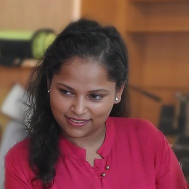 NUPUR Y. - Freelance Textile Designer