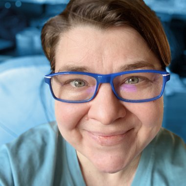 Joanna J. - Freelance Content Designer