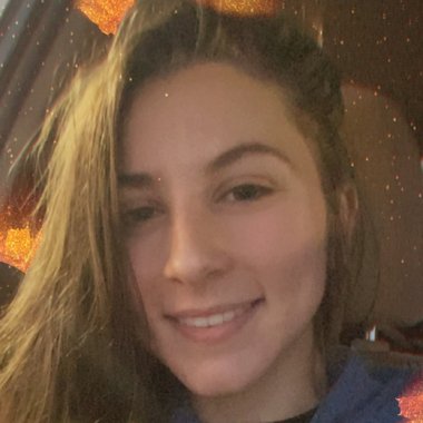 Zoe N. - Freelance Illustrator