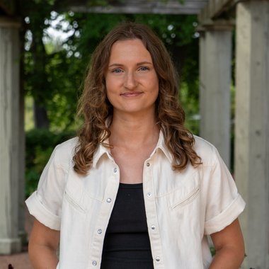 Michelle S. - Freelance Social Media Manager