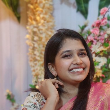 Dhanashri05 - Freelance Ui Designer