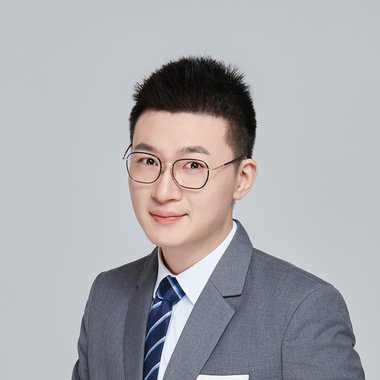 Hoy W. - Freelance Digital Marketer