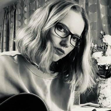 Gracie - Freelance Musician