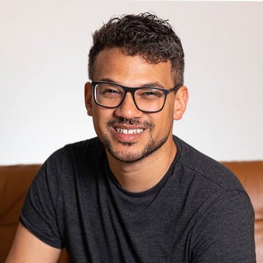 Andrew J. - Freelance Motion Graphic Designer