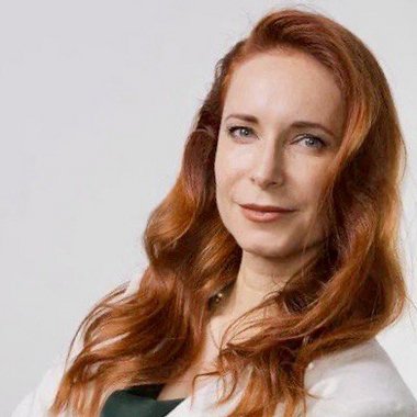 Olga G. - Freelance Product Marketer