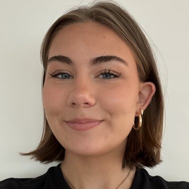 Skye S. - Freelance Brand Designer