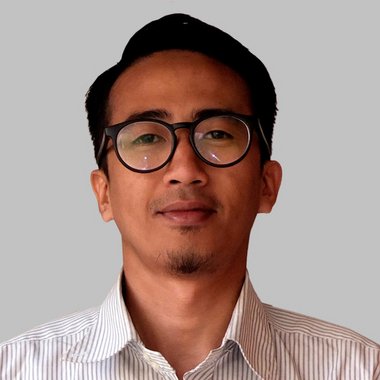 ANGGA R. - Freelance Creative Director