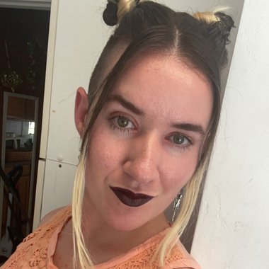 carolinemoran825 - Freelance Book Illustrator