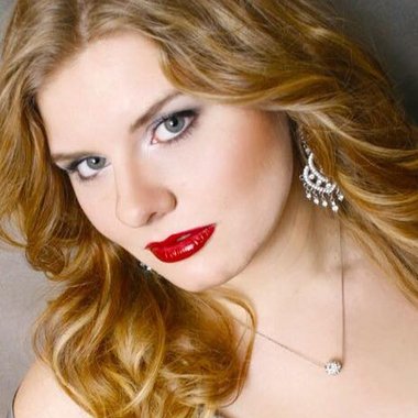 Isabella I. - Freelance Vocalist