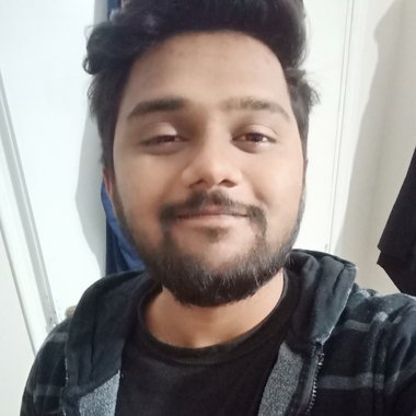 Hussain95 - Freelance Graphic Designer