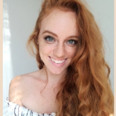 Dunette S. - Freelance Video Editor