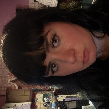 Adelina K. - Freelance Graphic Designer