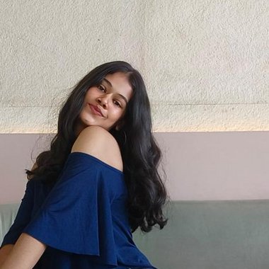 Hajer D. - Freelance Artworker