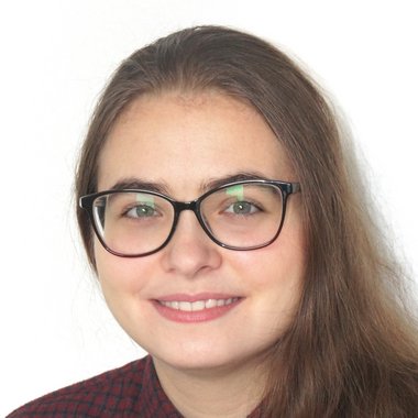 Silvia S. - Freelance Web Designer