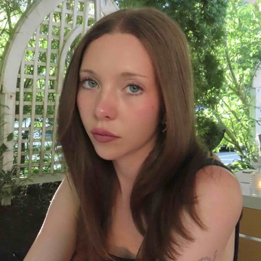 Bridget R. - Freelance Copywriter