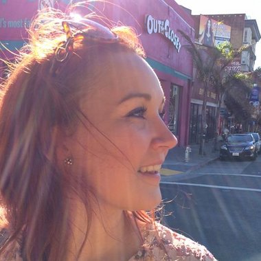 Natasha C. - Freelance Motion Graphic Designer