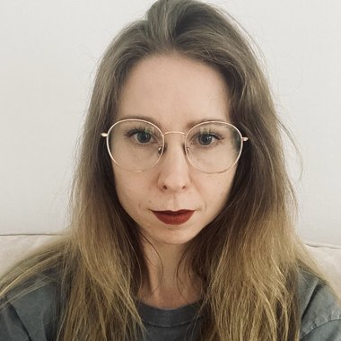 Aleksandra S. - Freelance Ui Designer