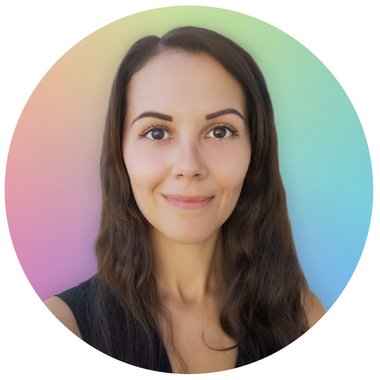 Stacey O. - Freelance Ui Designer