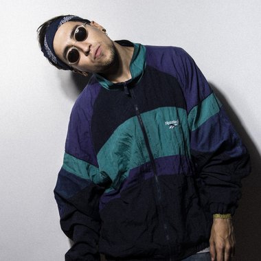 Warrobit - Freelance Vocalist