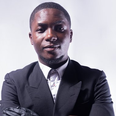 Cezaltino C. - Freelance Logo Designer