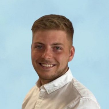 Harvey N. - Freelance Social Media Freelancer