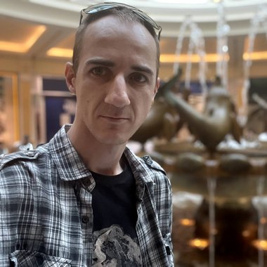 Tenyo B. - Freelance Content Creator