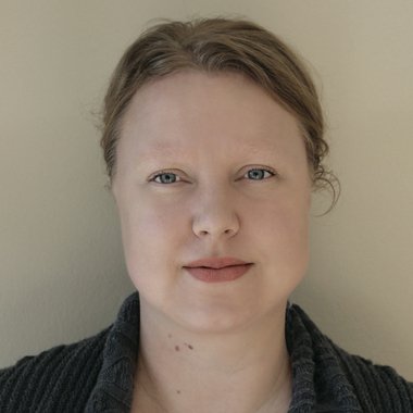 nadene - Freelance Graphic Designer