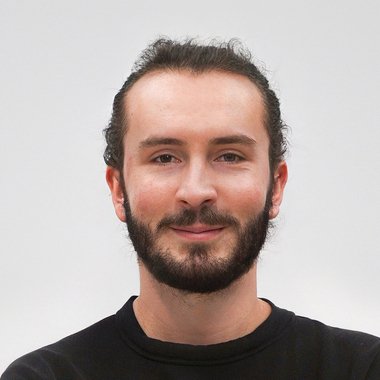Robert D. - Freelance Packaging Designer