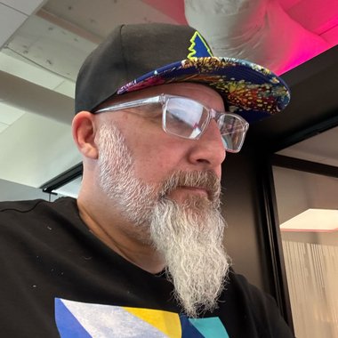 Jesse H. - Freelance Production Designer