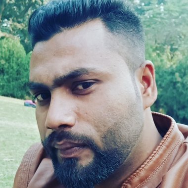 Amit K. - Freelance Graphic Designer