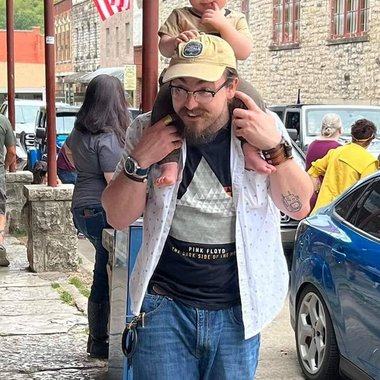 Grant M. - Freelance Writer