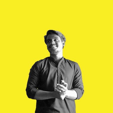 Alishaikh - Freelance Graphic Designer