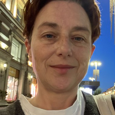 Sveta D. - Freelance Packaging Designer