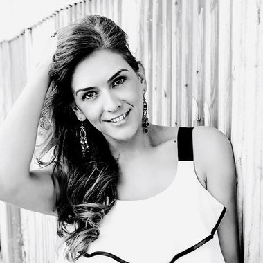 Eltina M. - Freelance Music Producer