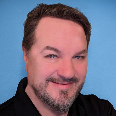 Len J. - Freelance Art Director