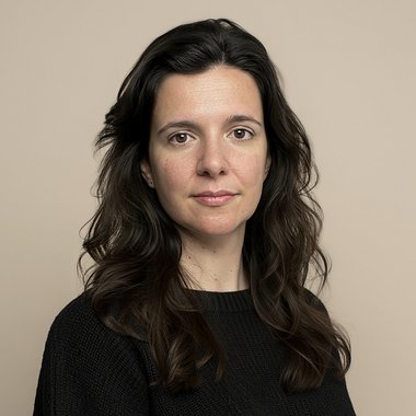 Ana C. - Freelance Designer
