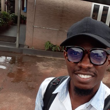 felixisamah - Freelance Packaging Designer