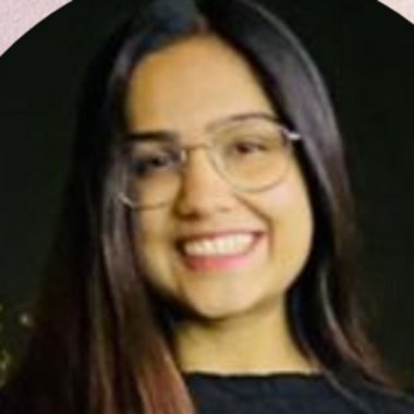 Anuja K. - Freelance Copywriter