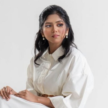 nooranujumniyaz - Freelance Songwriter