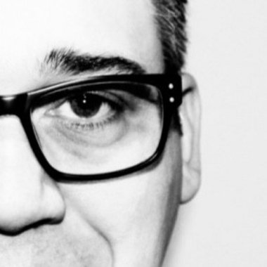 Ryan W. - Freelance Graphic Designer