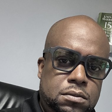 Omar W. - Freelance 3d Animator